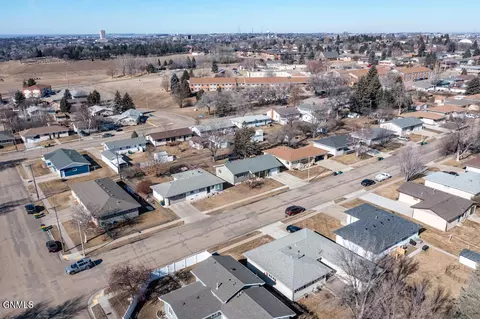 912 29th St, Bismarck, ND 58501 photo 35
