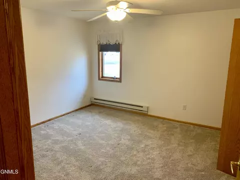445 Becker St, Turtle Lake, ND 58575 photo 18