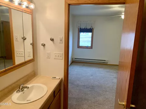 445 Becker St, Turtle Lake, ND 58575 photo 21