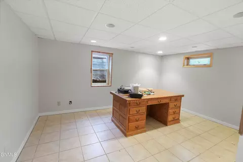 5606 16th Ave W, Williston, ND 58801 photo 27