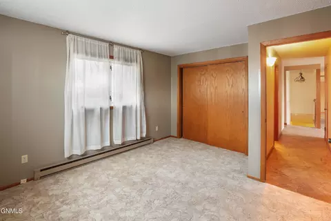 5606 16th Ave W, Williston, ND 58801 photo 22