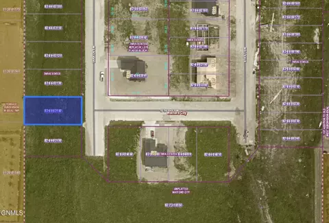 1301 Tara Ln SW, Watford City, ND 58854