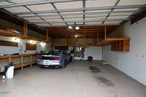 Exterior - 702 6th St SE, Sidney, MT 59270 photo 6 of 7