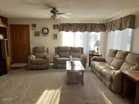 Living - 702 6th St SE, Sidney, MT 59270 photo 1 of 1