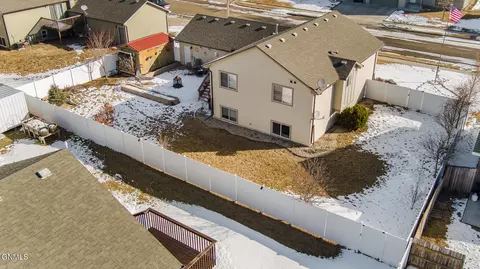 Exterior - 1865 2nd Ave E, Dickinson, ND 58601 photo 8 of 14