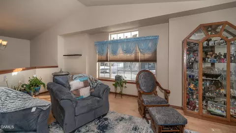 Living - 1865 2nd Ave E, Dickinson, ND 58601 photo 3 of 7