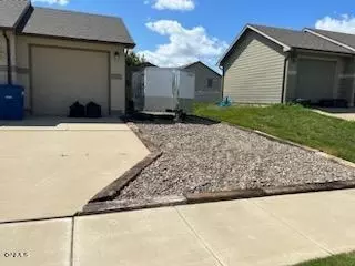 Exterior - 1865 2nd Ave E, Dickinson, ND 58601 photo 10 of 14