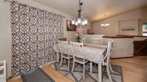 Dining - 1865 2nd Ave E, Dickinson, ND 58601 photo 3 of 3