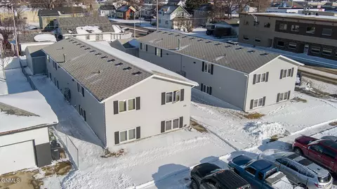 202 2nd Ave NE, Mandan, ND 58554