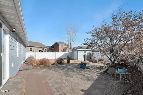 1540 Creekside Dr, Williston, ND 58801 photo 4