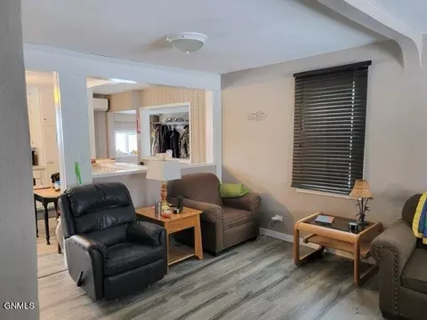 513 Center Ave S, Ashley, ND 58413 photo 9