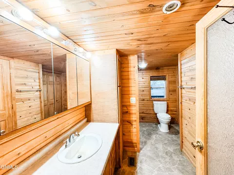 91 66th St E, Williston, ND 58801 photo 5