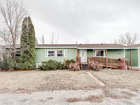 91 66th St E, Williston, ND 58801 photo 2