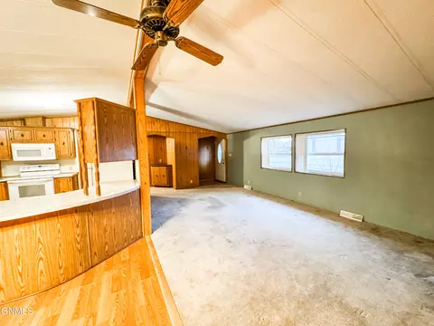 91 66th St E, Williston, ND 58801 photo 12