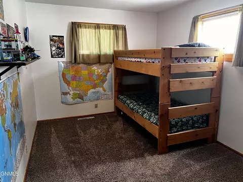 1406 1st Ave W, Williston, ND 58801 photo 21