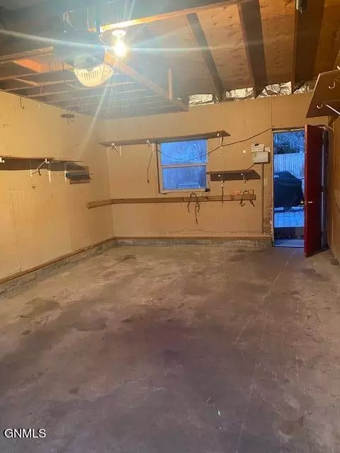 961 9th St E, Dickinson, ND 58601 photo 26