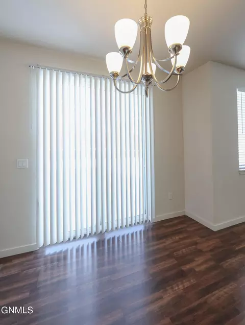 2708 28th St W, Williston, ND 58801 photo 5