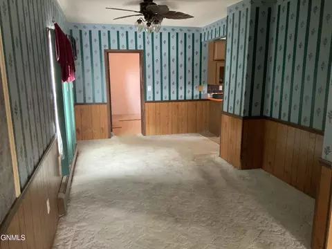 Other - 724 Summit Ave, Hebron, ND 58638 photo 4 of 9