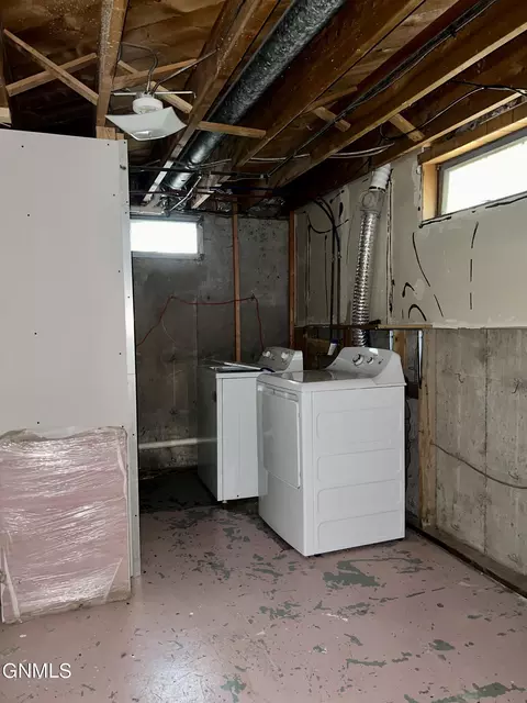 Other - 820 8th Ave SE, Sidney, MT 59270 photo 7 of 9