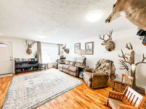 1108 5th Ave W, Williston, ND 58801 photo 7