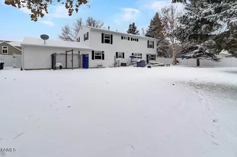 Exterior - 1710 22nd St W, Williston, ND 58801 photo 2 of 6