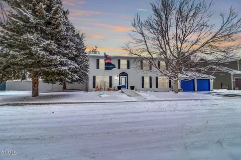 1710 22nd St W, Williston, ND 58801