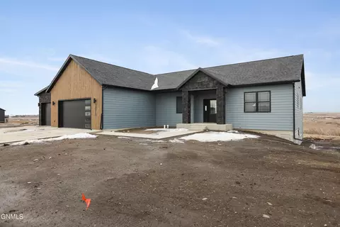 3011 44th Ave W, Williston, ND 58801 photo 3