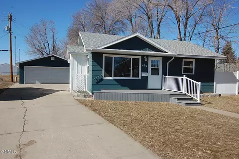 709 6th Ave SE, Sidney, MT 59270