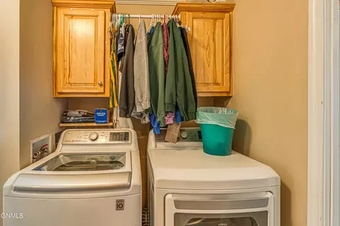 616 Dover Dr, Bismarck, ND 58504 photo 22