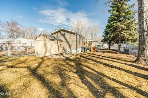616 Dover Dr, Bismarck, ND 58504 photo 26