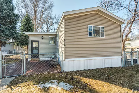 616 Dover Dr, Bismarck, ND 58504 photo 3