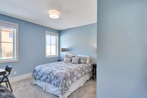 Bedroom - 6812 Fairview Dr, Williston, ND 58801 photo 3 of 8