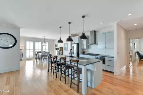 Kitchen - 6812 Fairview Dr, Williston, ND 58801 photo 1 of 5