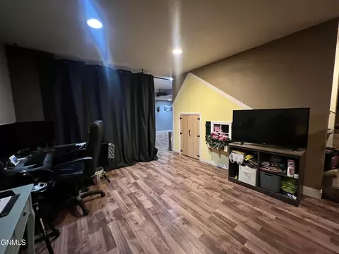 614 9th Ave SE, Stanley, ND 58784 photo 18