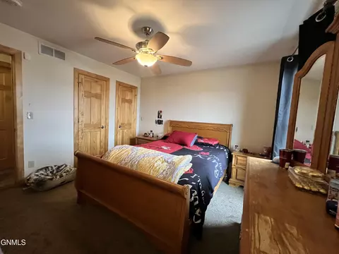 614 9th Ave SE, Stanley, ND 58784 photo 17