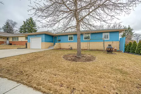 1301 N 23rd St, Bismarck, ND 58501
