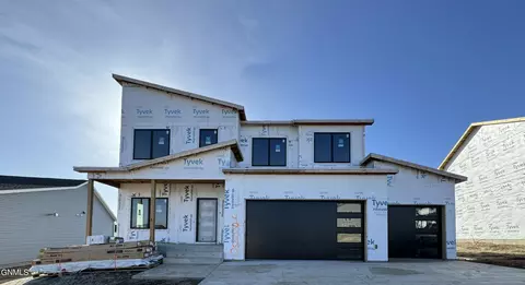 4820 Cornice Loop, Bismarck, ND 58503