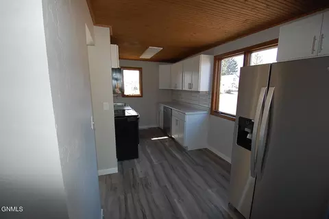 Other - 622 2nd St SE, Sidney, MT 59270 photo 2 of 13