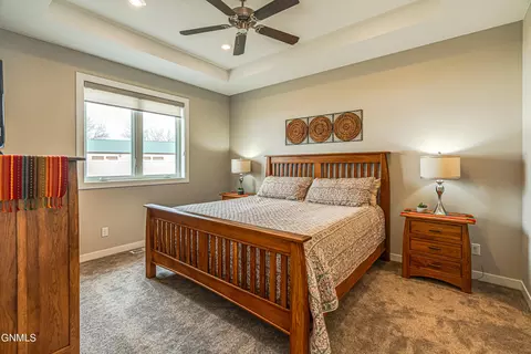 4230 Cumberland Loop, Bismarck, ND 58503 photo 33