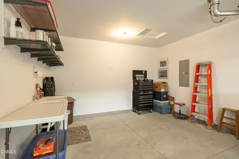 4230 Cumberland Loop, Bismarck, ND 58503 photo 48