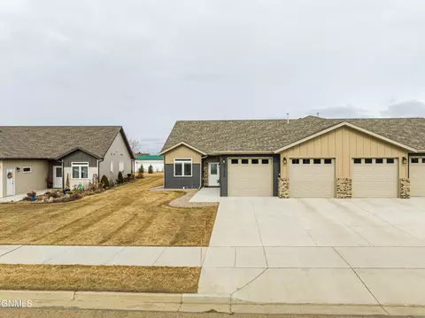 4230 Cumberland Loop, Bismarck, ND 58503 photo 65