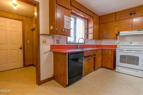 Kitchen - 608 2nd Ave, Cando, ND 58324 photo 3 of 3