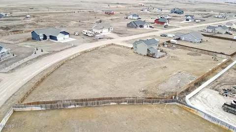 View/Area - 13684 Hawthorn Loop, Williston, ND 58801 photo 2 of 3