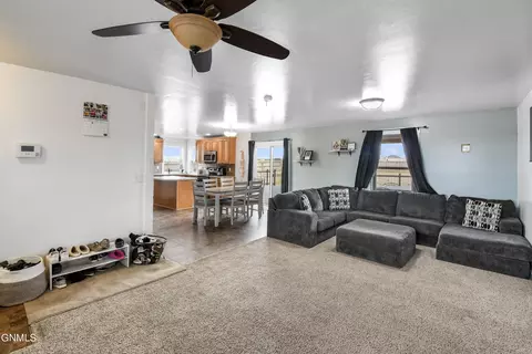 Bedroom - 13684 Hawthorn Loop, Williston, ND 58801 photo 1 of 6