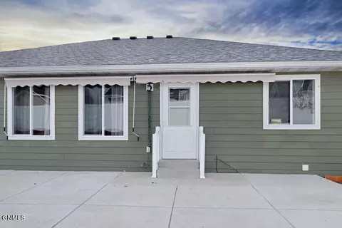 Exterior - 2010 23rd St W, Williston, ND 58801 photo 5 of 10
