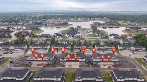 View/Area - 729 Compass Ln, Bismarck, ND 58504 photo 2 of 2