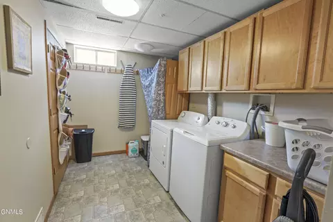 Other - 409 W Broadway, Williston, ND 58801 photo 3 of 3