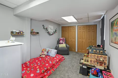 Bedroom - 409 W Broadway, Williston, ND 58801 photo 9 of 9