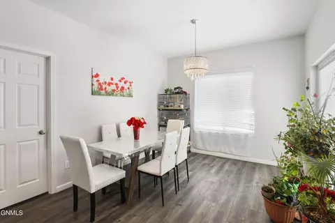 Dining - 610 9th Ave W, Williston, ND 58801 photo 1 of 2