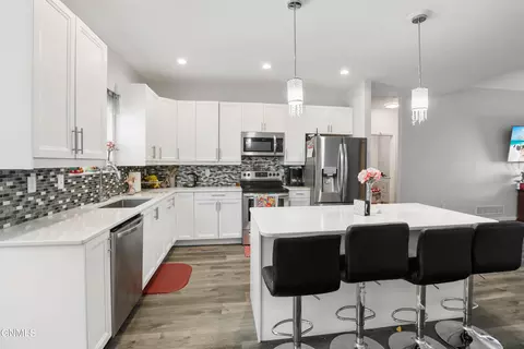 Kitchen - 610 9th Ave W, Williston, ND 58801 photo 3 of 3